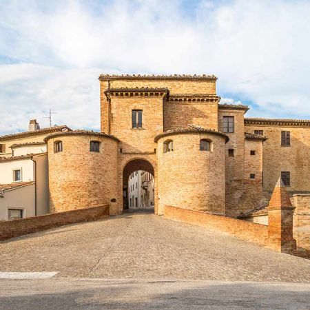 Musei, centro storico e il Natale a Mombaroccio, 3 motivi per vedere questo borgo