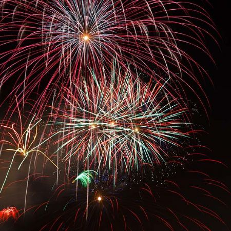 Ferragosto al Mona Lisa, la magia dei fuochi d’artificio dalla terrazza